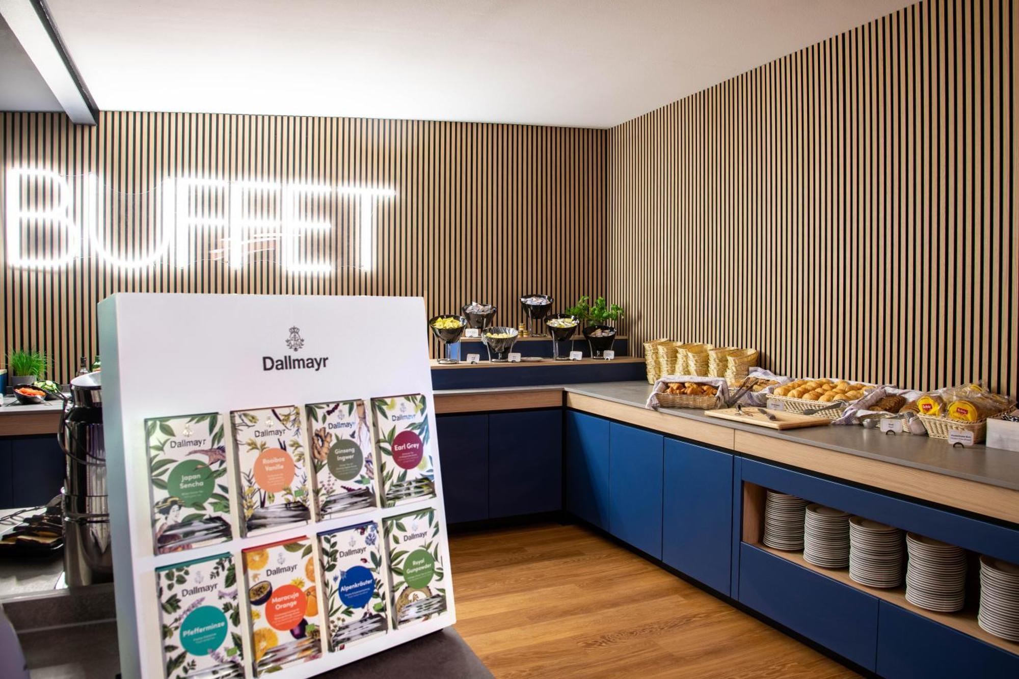 Beevillage Messehotel Hannover Laatzen Exterior photo